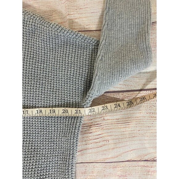 Michael Kors Women's Grey Textured Turtle Neck Long Sleeve Sweater - Medium - Picture 8 of 10